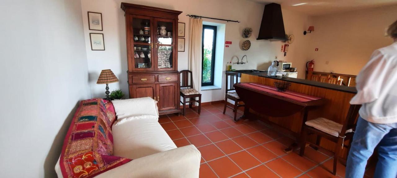 Casa Dos Bisavos- Slow Down Na Rota Do Romanico Holiday home *